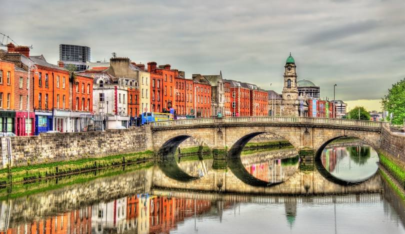 "Ulysses" của James Joyce: Một Ngày Phiêu Du Trong Mê Cung Tâm Trí Và Đô Thị Dublin % dublin