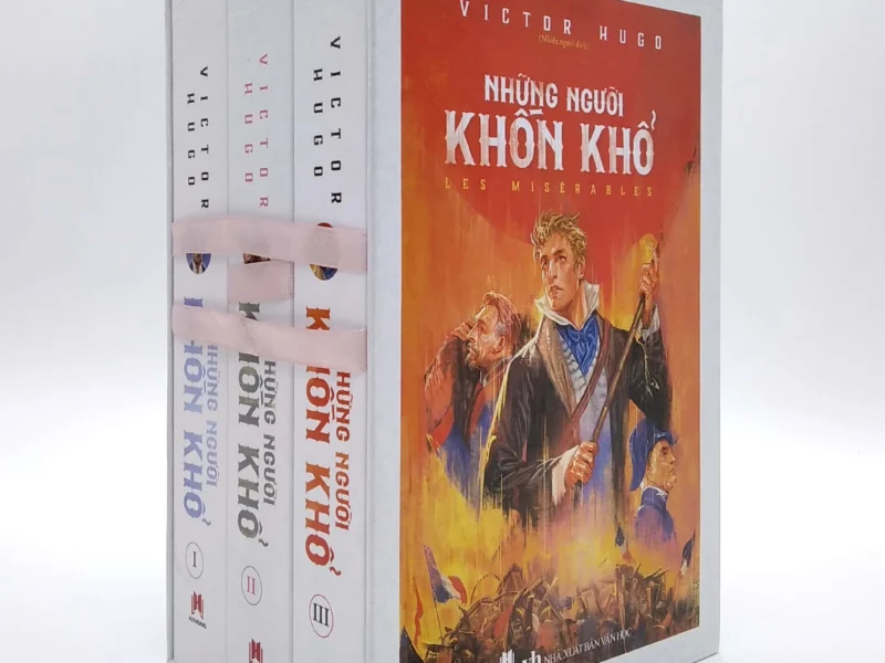 Những người khốn khổ hộp 3 cuốn